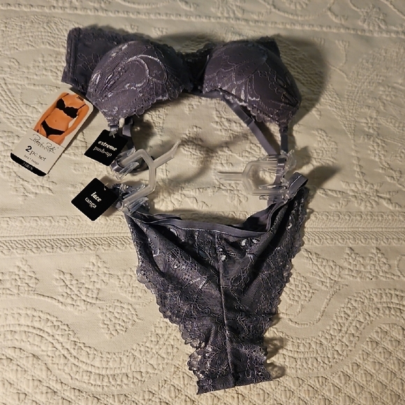 Rene Rofe Purple Lace Bra Intimates Sleepwear - Picture 1 of 6
